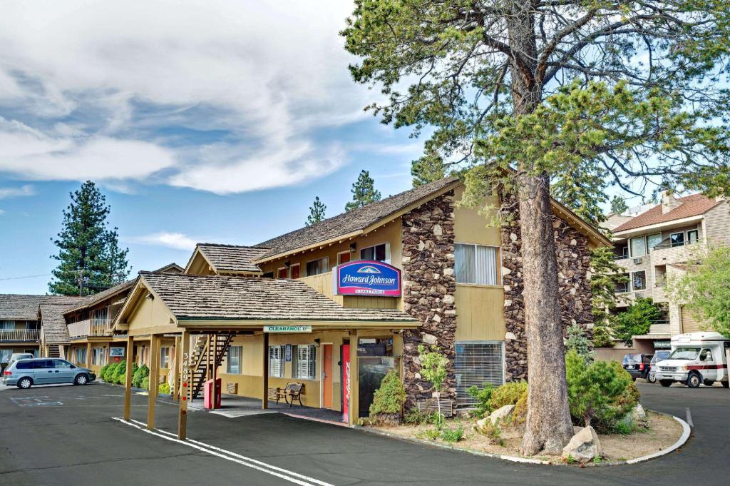 Howard Johnson by Wyndham South Lake Tahoe Main image 1